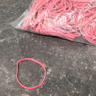 Gumki recepturki, kolor czerwony 3 mm | 60 mm