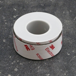 Taśma magnetyczna neodymowa, samoprzylepna, izotropowa (rolka z 1m) 