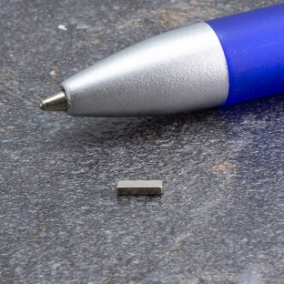 Magnesy neodymowe sztabkowe, niklowane 5 x 1.5 mm | 1 mm