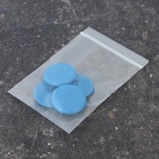 Pinezki, ø = 30 mm, kolor niebieski, 4 szt. w torebce strunowej (1 torebka) 