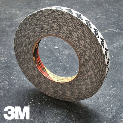 3M 9086, dwustronna papierowo-włókninowa taśma klejąca, bardzo mocny klej akrylowy 15 mm